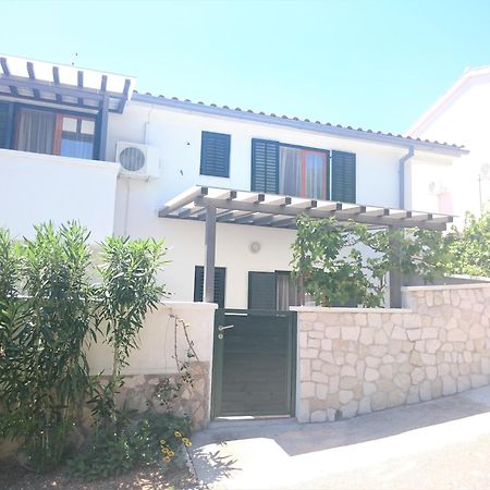 Apartments Rak 维斯 客房 照片