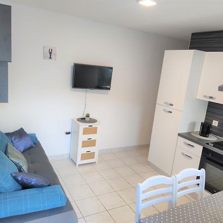 Apartments Rak 维斯 客房 照片